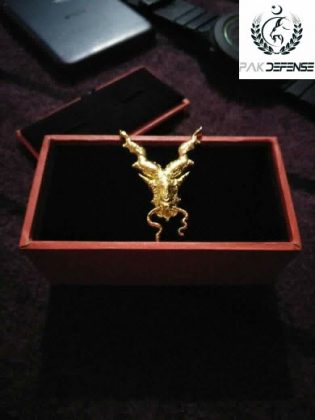 PAKISTAN 3D Markhor Gold Lapel Pin
