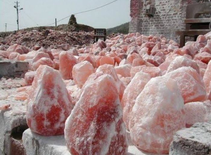 Rare Pink HIMLAYAN Salt at Khewra PAKISTAN in Rock Form