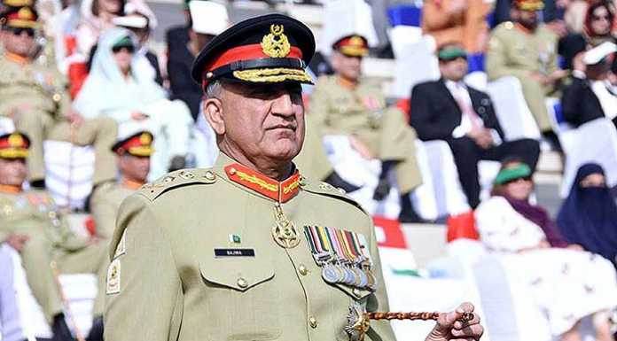COAS General Bajwa Visits Strike Corps