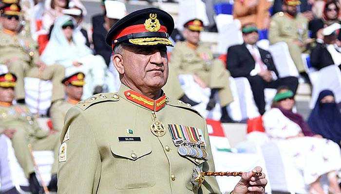 COAS General Bajwa Visits Strike Corps