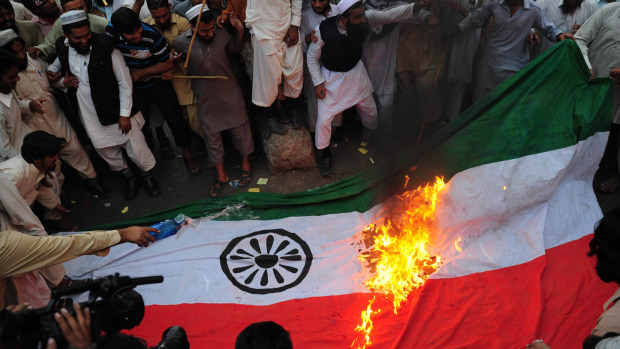 indian flag humiliation