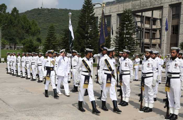 German Naval Chief Visti Naval HQ in Islamabd