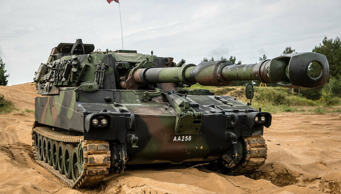 Italy's M109 Self Propelled Howitzer For PAKISTAN ARMY