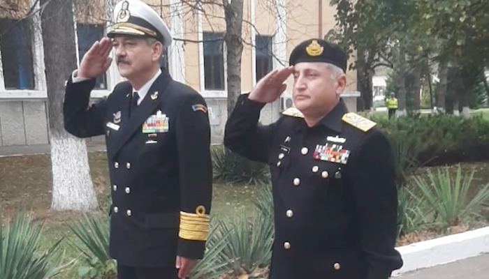 CHIEF OF NAVAL STAFF Visits Romania