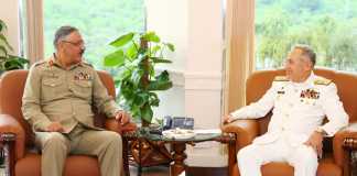 CJCSC Gen Zubair Mahmood Hayat Paid Farewell Visit to NAVAL HEADQUARTERS ISLAMABAD