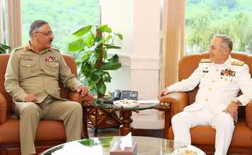 CJCSC Gen Zubair Mahmood Hayat Paid Farewell Visit to NAVAL HEADQUARTERS ISLAMABAD