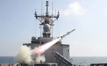 PAKISTAN NAVY Four Dimensional Missiles Firing