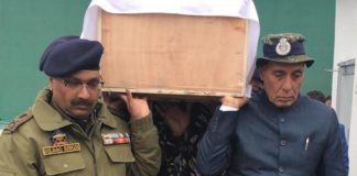 3 crpf personnel killed in iOJ&K encounter