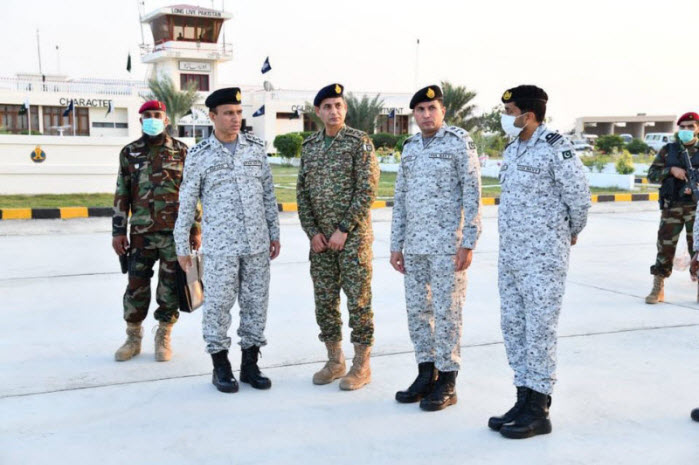 CNS Admiral Amjad Khan Niazi Visited Strategic Naval Installations