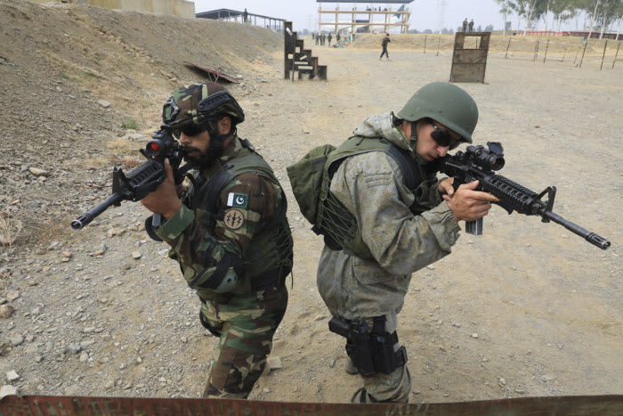 Spetsnaz and SSG Special Forces Operators