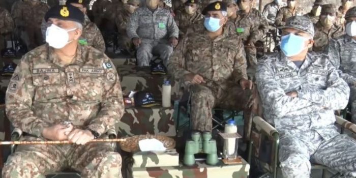 COAS General Bajwa And CAS Air Marshal Mujahid Anwar Khan During Operational Exercise Near Gujranwala