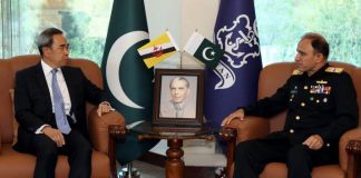 High Commissioner of Brunei Darussalam Calls On CNS Admiral Amjad Khan Niazi At NAVAL HQ Islamabad