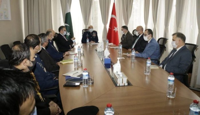 CAS Air Chief Marshal Mujahid Anwar Khan Meets with Senior TURKISH Military Official In Ankara