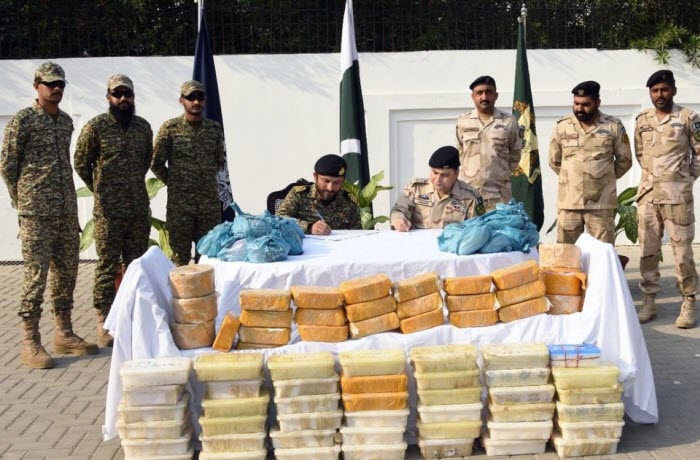 PAKISTAN NAVY and ANF seized 100 KG Ice Amounting USD 3.8 Million