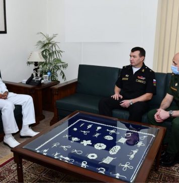 CNS Admiral Amjad Khan Niazi is meeting with Russian Rear Admiral Oleg Apishev during AMAN-21 Exercise