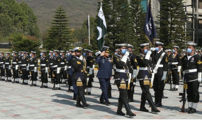 CHIEF OF AIR STAFF (CAS) Air Chief Marshal Mujahid Anwar Khan Pays Farewell Call On CHIEF OF NAVAL STAFF (CNS) Admiral Amjad Khan Niazi At NAVAL HQ Islamabad