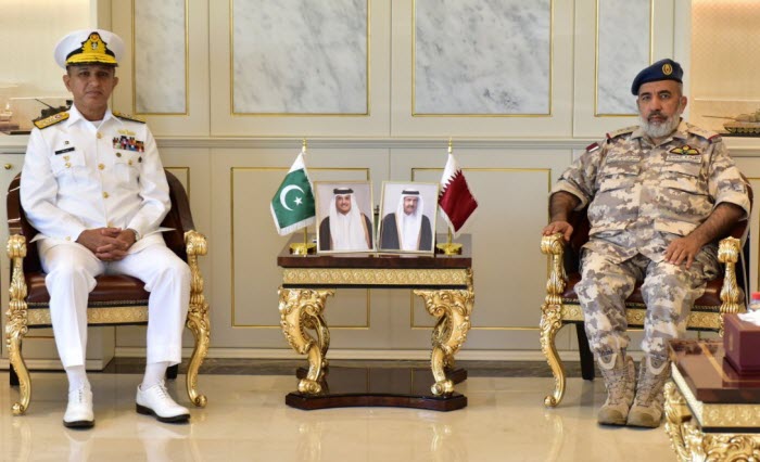 CNS Admiral Amjad Khan Niazi meets with Top Qatari Military leadership During official visit to Qatar