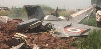 indan air force Group Captain Pilot Burns Alive As iaf Mig-21 Bison Aircraft Crashed In Central india Due to Usual Technical Glitch