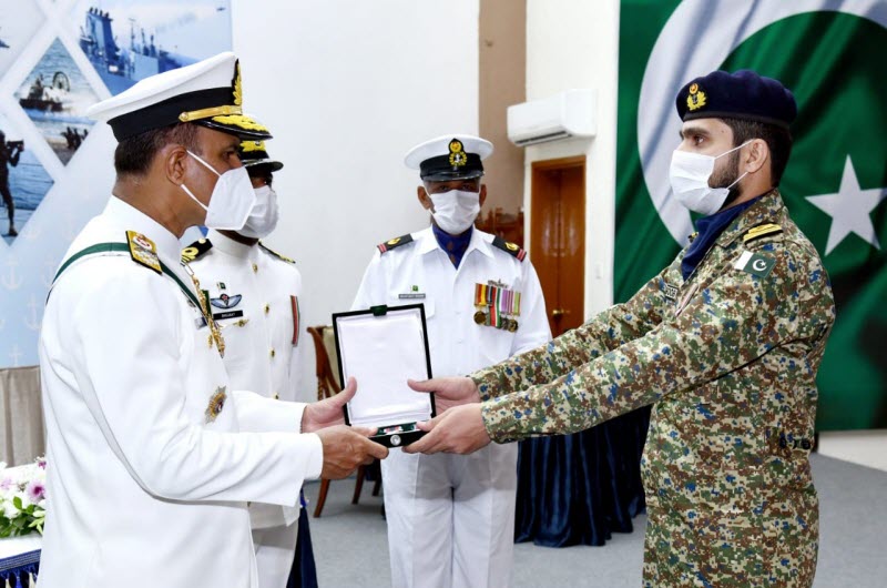 CHIEF OF NAVAL STAFF confers Military Award on personnel of PAKISTAN NAVY
