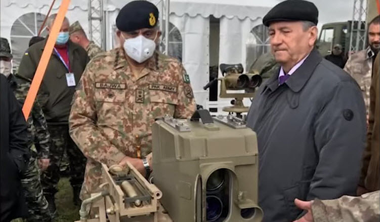 COAS General Qamar Javed Bajwa Inspecting Equipment and Weapons During Official Visit to Kharkiv Military Test Site Region in Ukraine