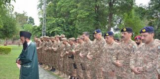 COAS General Qamar Javed Bajwa Spent Eid ul Fitr With PAKISTAN ARMY Troops Deployed In Timargara Lower Dir