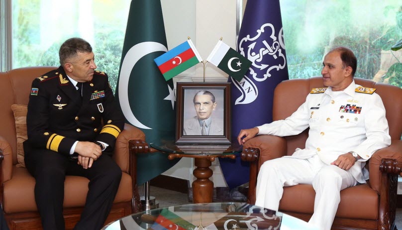 AZERBAIJAN Naval Commander and CNS Niazi and discussed regional security situation at NAVAL HQ Islamabad