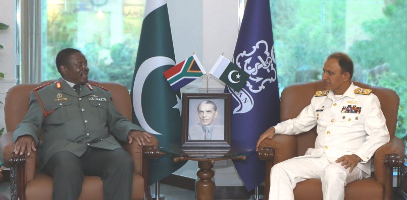 CNS Admiral Amjad Khan Niazi Meets Chief of South African National Defense at NAVAL HQ Islamabad