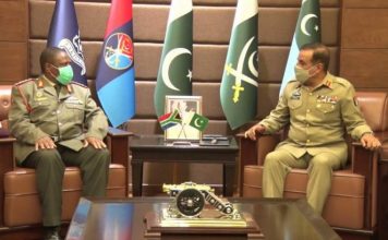 Chief of South African National Defense Force General Rudzani Maphwanya Held One On One Important Meeting With CJCSC General Nadeem Raza At Joint Staff HQ Rawalpindi