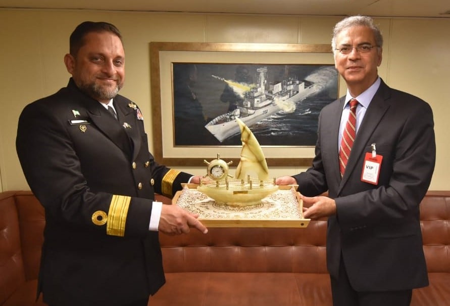 PAKISTAN NAVY Warship PNS ZULFIQUAR visits UK as part of OSD