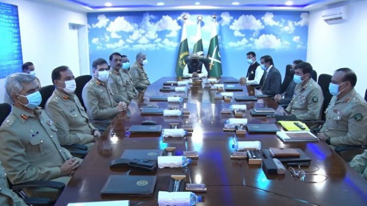 President acknowledges army's contribution and sacrifices in visit to GHQ