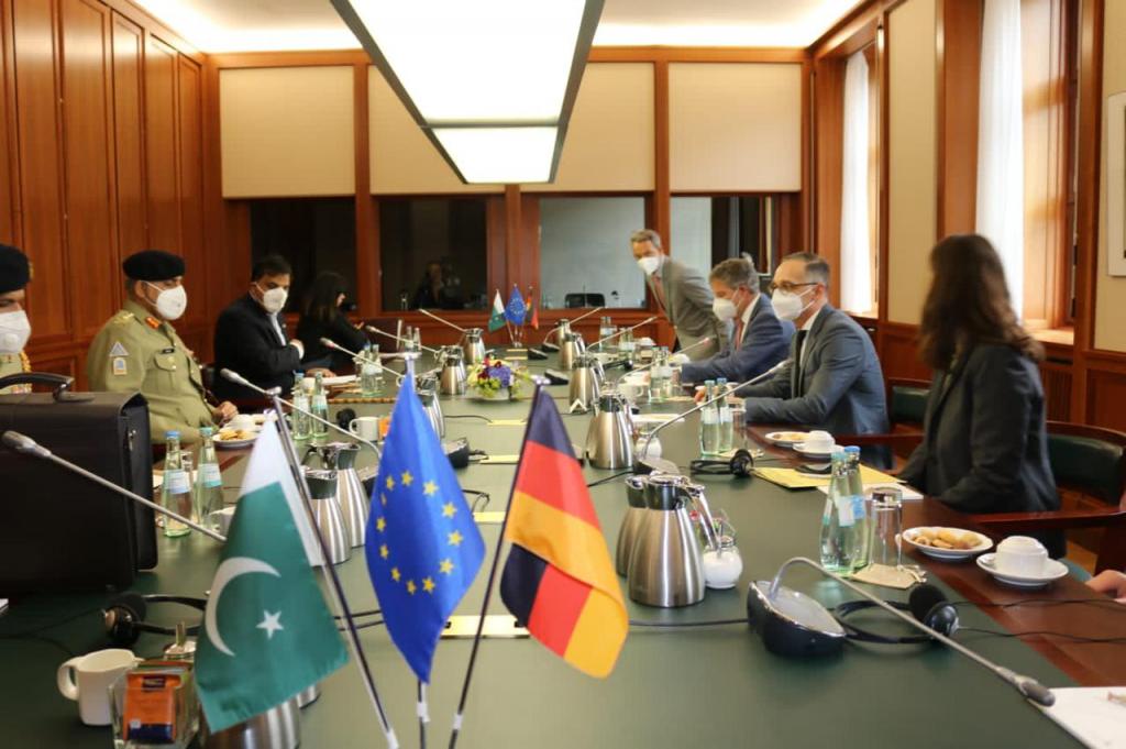 German Foreign Minister Held One On One Important Meeting With COAS General Qamar Javed Bajwa At GHQ Rawalpindi