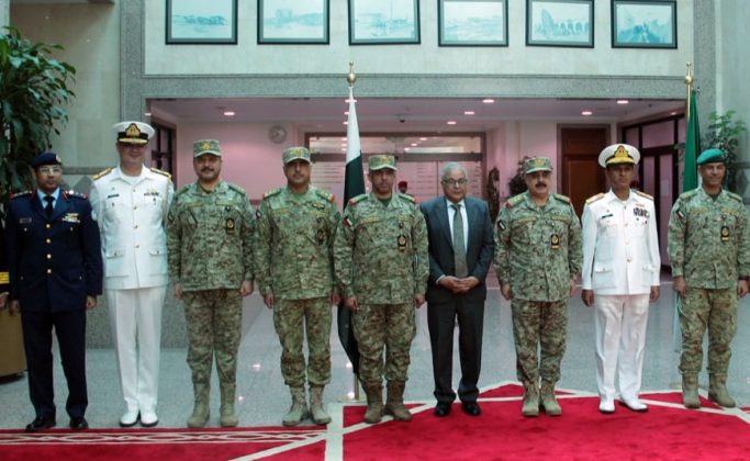 CHIEF OF NAVAL STAFF Admiral Muhammad Amjad Khan Niazi Meets With Top Kuwait Military Leadership During Visit To Kuwait