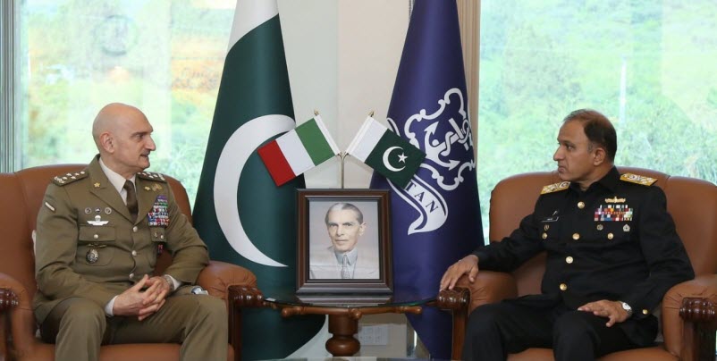 Italian Secretary General of Defense Armaments Lt General Luciano Portolano Held One On One Important Meeting With CNS Admiral Muhammad Amjad Khan Niazi At NAVAL HQ Islamabad