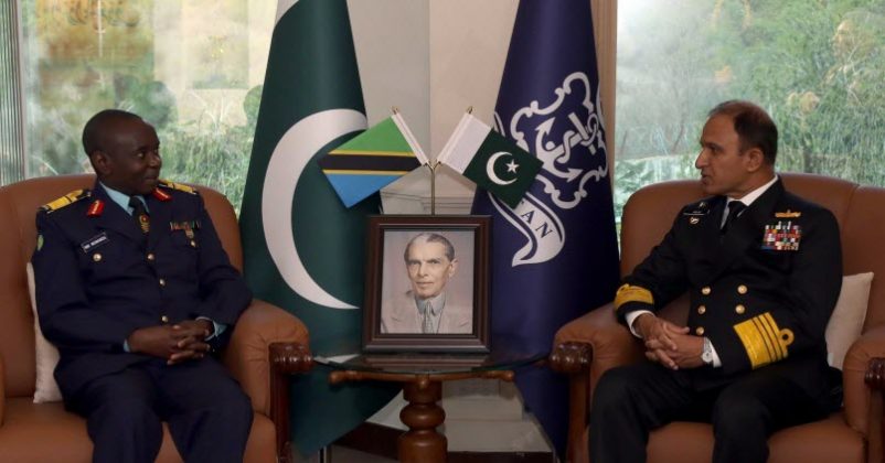 CNS Admiral Amjad Niazi and Tanzania Navy commander meets at NAVAL HQ Islamabad