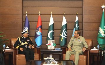Commander Royal Navy Of Oman Held One On One Important Meeting With CNS Admiral Muhammad Amjad Khan Niazi At NAVAL HQ Islamabad