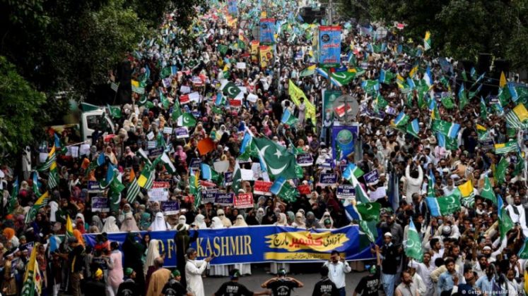 Kashmir Rally in Lahore