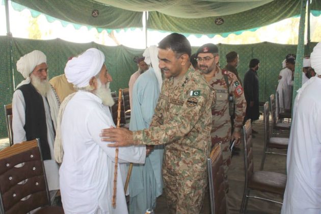 Corps Commander Quetta Lieutenant General Sarfraz Ali Visited The Cholera Affected Areas In Pir Koh And Dera Bugti