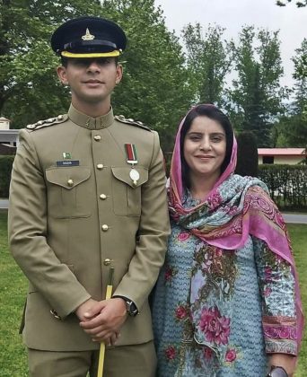 Lieutenant Nasir Hussain Shaheed With His Respected Mother