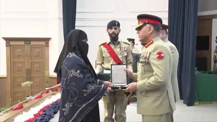 Military awards conferred on martyrs and officers at Peshawar Corps