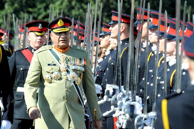 COAS General Qamar Javed Bajwa Makes History By Becoming First PAKISTAN Chief Guest During The Passing Out Parade Of 213 Regular Commissioning Course At Royal Military Academy Sandhurst In UK