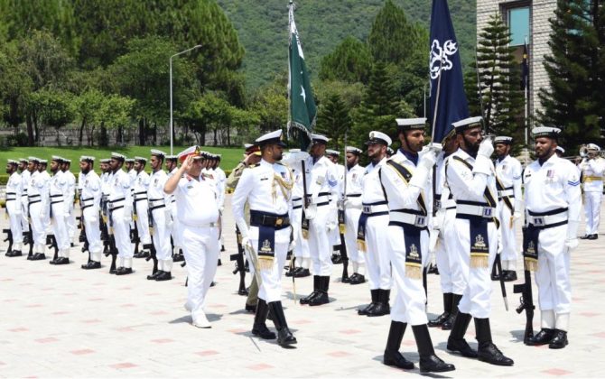 Commander Of The Iraqi Navy Held One On One Important Meeting With CNS Admiral Muhammad Amjad Khan Niazi At NAVAL HQ Islamabad