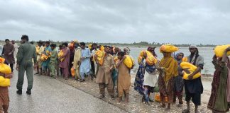 PAKISTAN AIR FORCE Massive Flood Relief Operation For Flood Affected Victims Successfully Continues In Southern Punjab