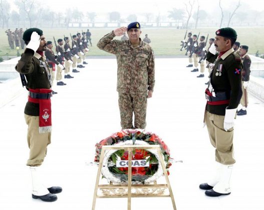 COAS General Qamar Javed Bajwa Witnesses The Coordinated Firepower Of Mechanized Battle Groups During Farewell Visit To Bahawalpur And Okara