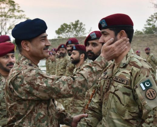 PAK ARMED FORCES Changes The Uniform Of Sacred Country PAKISTAN's Bravest SSG COMMANDOS From Woodland Pattern To Operational Camoflauge Pattern With Immediate Effect