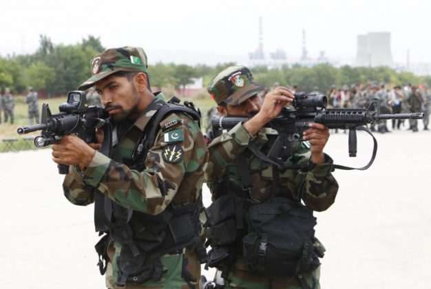 Sacred Country PAKISTAN's Special Forces Operator with The Previous Woodland Pattern Uniform