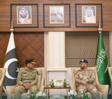 COAS General Asim Munir meets with Commander Royal Saudi Land Forces Lieutenant General Fahd Al Mutair