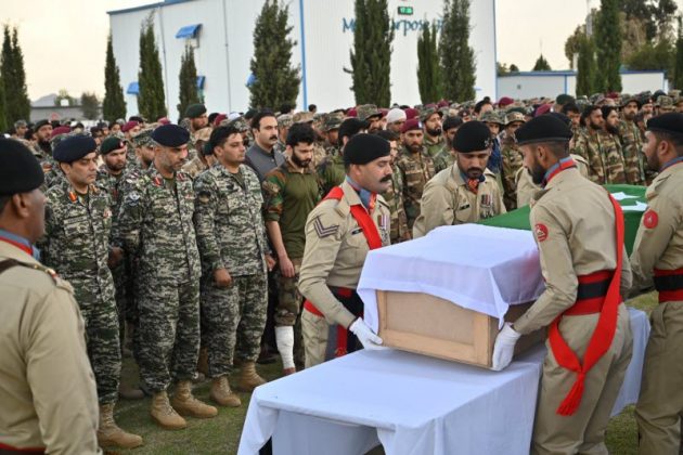 PAK ARMY Martyred Sepoy Hamid Rasool Shaheed laid to rest with MILITARY HONORS in his Hometown Jaswal