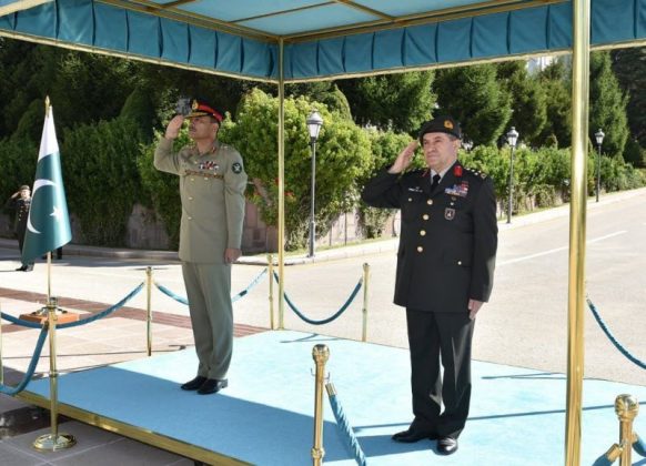 PAK ARMY CHIEF General Asim Munir Arrives In TURKIYE of Maiden visit