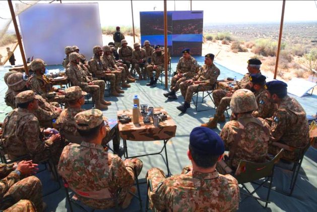 PAK ARMY CHIEF Witnesses TRI-SERVICES Exercise Shamsheer-e-Sehra near Raheem Yar Khan