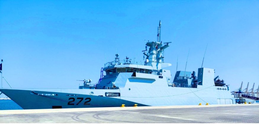 PAK NAVY Stealh Destroyer PNS TABUK